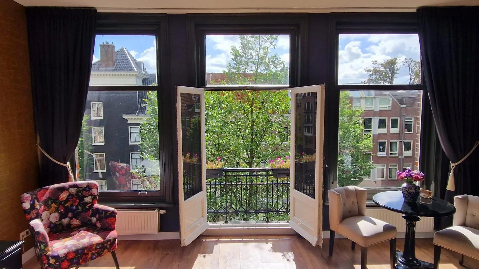 Bed & Breakfast Canal House The Tannery Amsterdam Netherlands